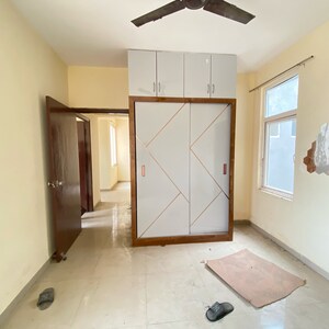 Room in 2 BHK Apartment at Shree Vardhman Green Court, Sector 90 – for Sale