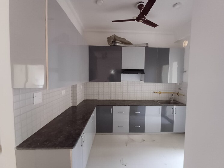 Kitchen, aims-golf-avenue-i 3 Bedroom 1750 Sq.Ft. Apartment In Sector 75 Noida 8919394