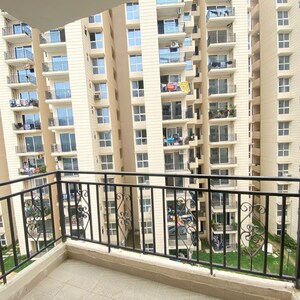2 BHK Apartment For Sale in Signature Orchard Avenue 2, Hayatpur