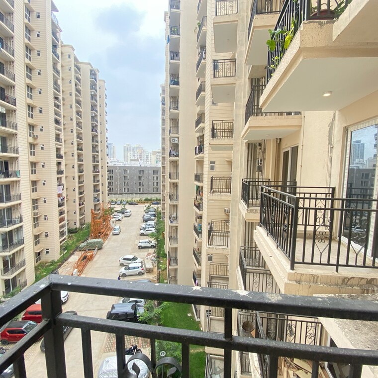 Exterior View, signature-orchard-avenue-2 2 Bedroom 680 Sq.Ft. Apartment In Hayatpur Gurgaon 8919417