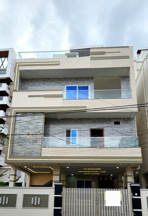 5 BHK Villa For Sale in Sainikpuri