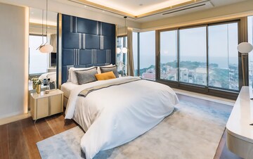 Bedroom in 3 BHK Apartment at Lodha Seamont, Malabar Hill – for Sale