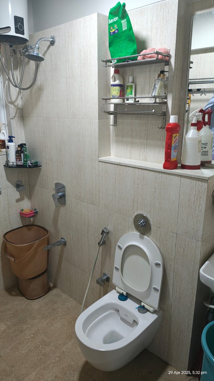 Bathroom, romell-allure 2 Bedroom 586 Sq.Ft. Apartment In Borivali East Mumbai 8919489