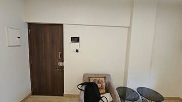 Furnished Amenities in 2 BHK Apartment at Vijaynagar Society, Marol – for Rent