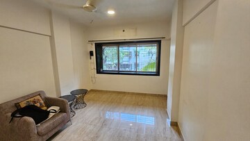 Room in 2 BHK Apartment at Vijaynagar Society, Marol – for Rent