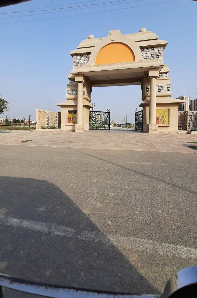 Exterior View, gaur-yamuna-city-plot  78 Sq.Yd. Plot In Gaur Yamuna City Greater Noida 8919516