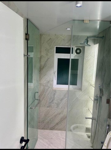 Bathroom in 5 BHK Apartment at Thane West – for Sale