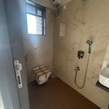 Bathroom in 3 BHK Apartment at Kandivali East – for Sale