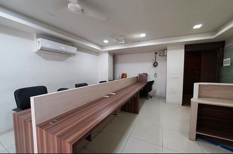Team Area, true-westgate-business-bay Commercial Office Space 735 Sq.Ft. In Makarba Ahmedabad 8919566