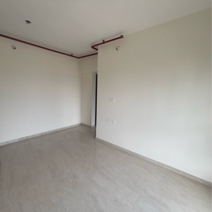 Room in 2 BHK Apartment at Kandivali East – for Sale