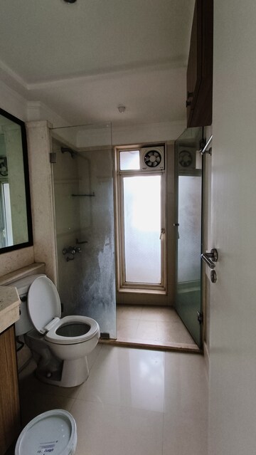 Building Lobby in 3 BHK Apartment at Hiranandani Meadows, Manpada – for Rent