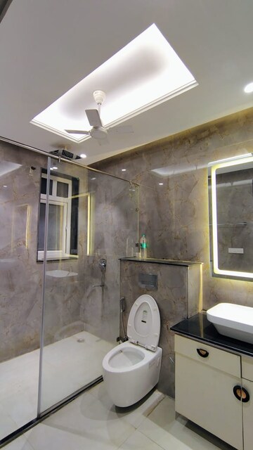 Bathroom in 4 BHK Builder Floor at Ansal Sushant Apartments, Sushant Lok I – for Rent