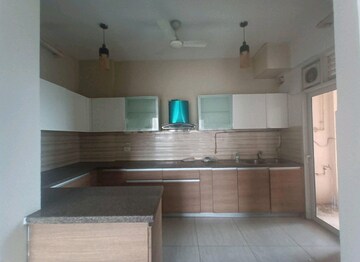 Bathroom in 3 BHK Apartment at ABA Ivy County, Sector 75 – for Rent