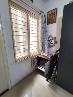 Furnished Amenities in 2 BHK Apartment at ROF Aalayas, Sector 102 – for Sale