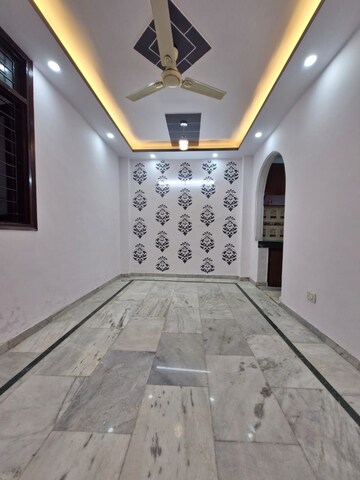 Balcony in 1 BHK Builder Floor at Khirki Extension – for Rent