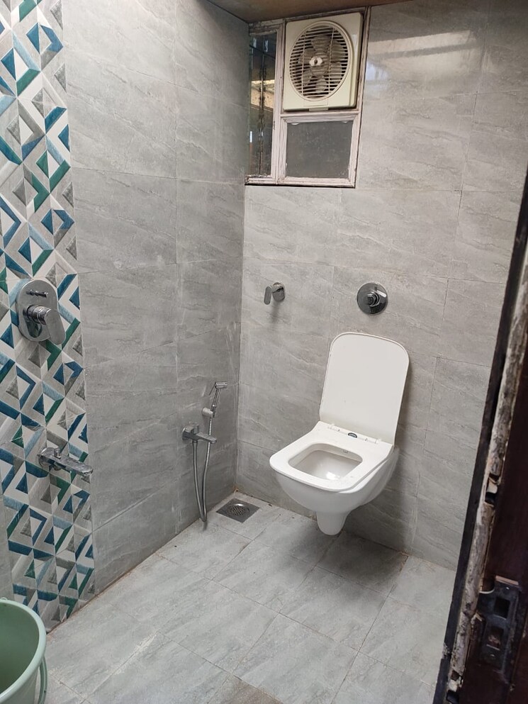 Bathroom, dindoshi Pg For Boys In Dindoshi 8919665