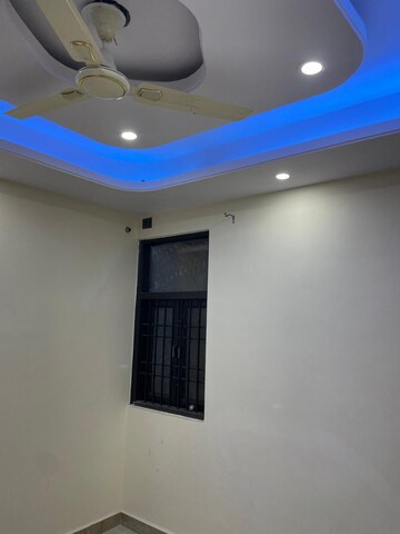 Furnished Amenities in 1 BHK Builder Floor at Khirki Extension – for Rent