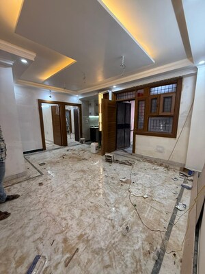 Bedroom in 3.5 BHK Builder Floor at Vaishali Media Apartment, Vaishali Sector 5 – for Sale