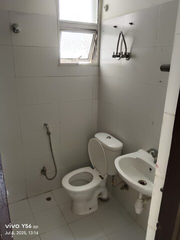 Bathroom in 2.5 BHK Apartment at Omaxe Residency, Gomti Nagar – for Rent