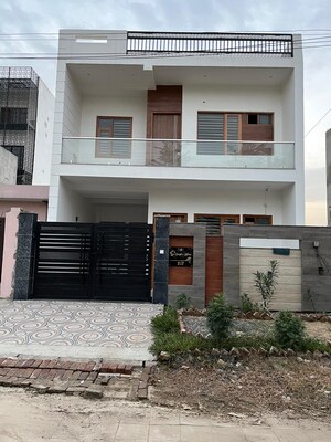  Plot For Sale in Gaur Yamuna City, Gaur Yamuna City