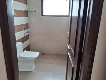 Bathroom in 2 BHK Independent House at Sector 38 – for Rent