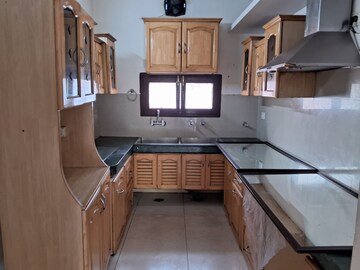 Kitchen in 2 BHK Independent House at Sector 38 – for Rent