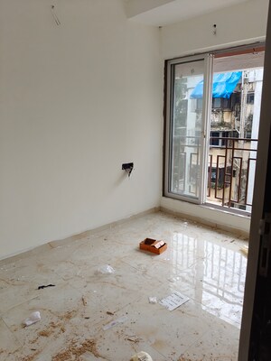 Room in 1 BHK Apartment at Andheri East – for Sale