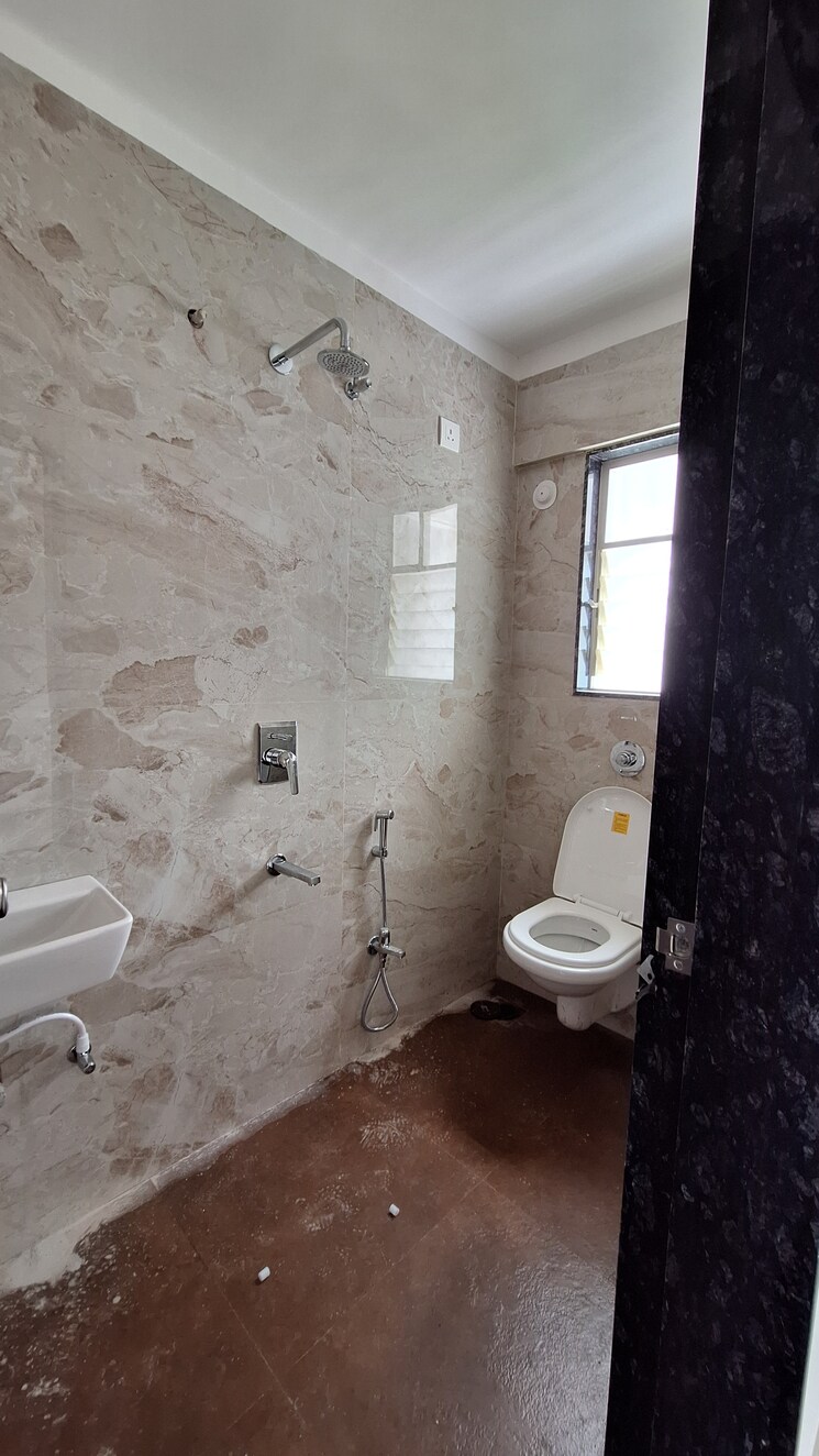 Bathroom, warje 2 Bedroom 610 Sq.Ft. Apartment In Warje Pune 8919845