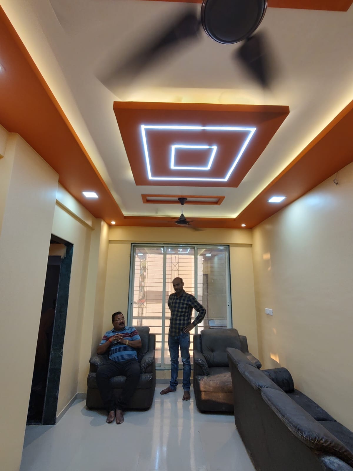 1 BHK + Extra Room Apartment For Rent in Jay Complex