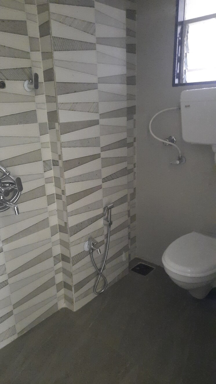 Bathroom, swagat-heights 1 Bedroom 640 Sq.Ft. Apartment In Mira Road Thane 8919908