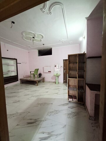 Master Bedroom in 2 BHK Independent House at Kalyanpur – for Rent