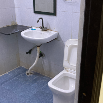 Bathroom in 3 BHK Independent House at RWA Apartments Sector 41, Sector 41 – for Rent