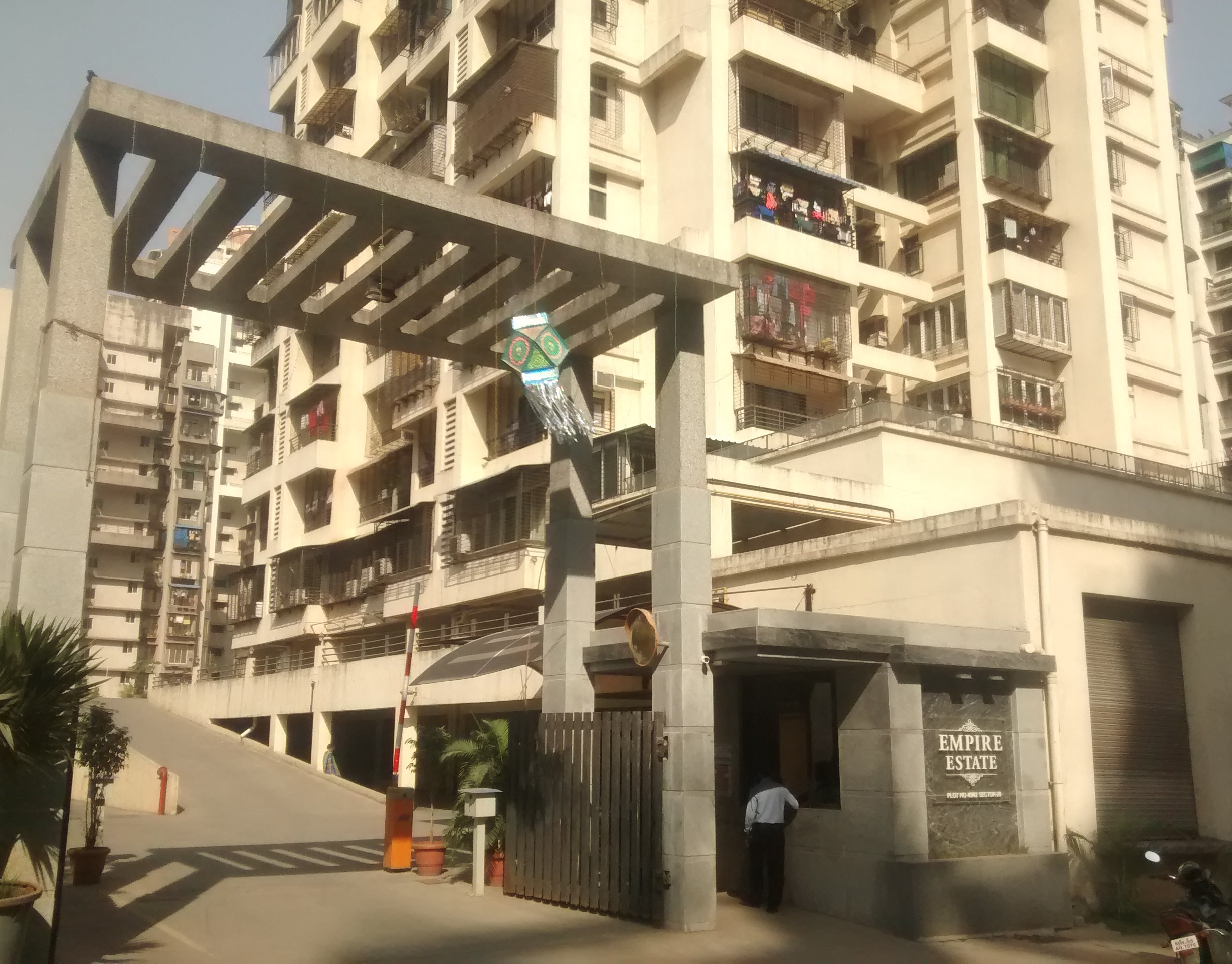 3 BHK + Extra Room 1661 Sq.Ft. Apartment in VS Empire Estate