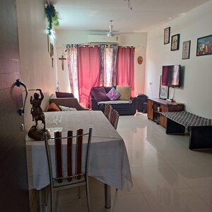 Living Room in 3 BHK Apartment at HDIL Metropolis Residences, Andheri West – for Sale