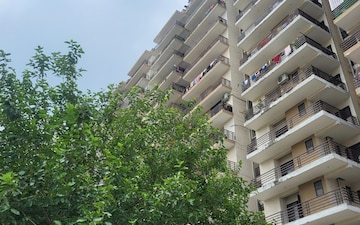 2 BHK Apartment For Sale in Adore Samriddhi, Sector 89