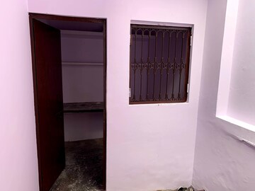 Room in 2 BHK Independent House at Vikas Nagar – for Rent
