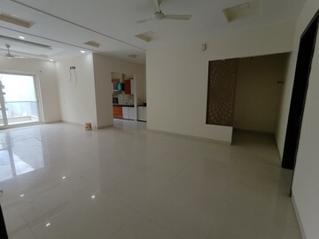 Room in 3 BHK Builder Floor at RWA Residential Society Sector 46, Sector 46 – for Rent