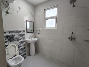 Bathroom in 3 BHK Builder Floor at RWA Residential Society Sector 46, Sector 46 – for Rent
