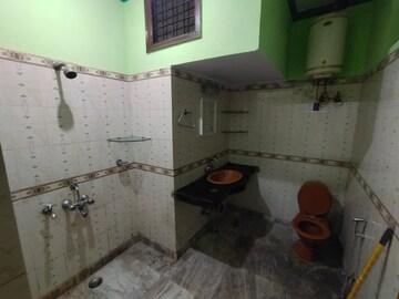 Master Bedroom in 2 BHK Independent House at MVL IPark, Sector 15 – for Rent