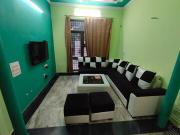 Master Bedroom in 2 BHK Independent House at MVL IPark, Sector 15 – for Rent