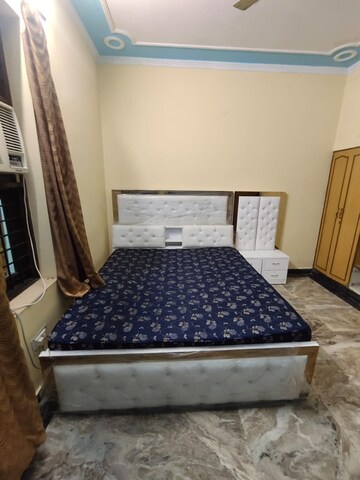 Bedroom in 2 BHK Independent House at MVL IPark, Sector 15 – for Rent