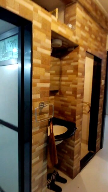  1 BHK Apartment at Sheel Jeet Apartment, Jogeshwari East – for Rent