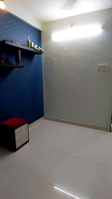 Room in 1 BHK Apartment at Sheel Jeet Apartment, Jogeshwari East – for Rent