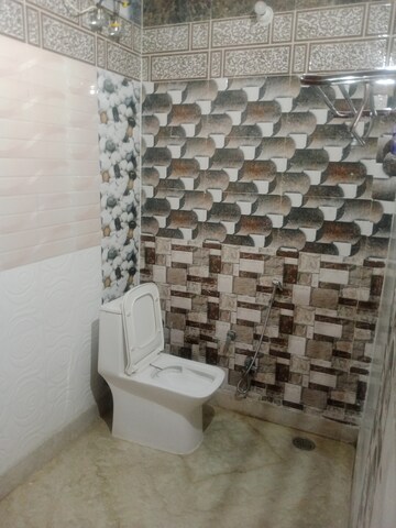 Bathroom in 1 BHK Builder Floor at Huda – for Rent