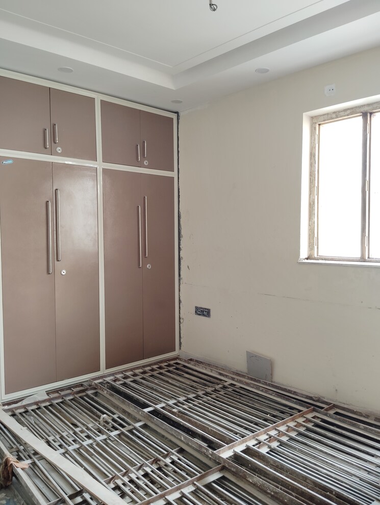 Room, jahaz-apartments 3 Bedroom 1200 Sq.Ft. Apartment In Paschim Vihar Delhi 8920105