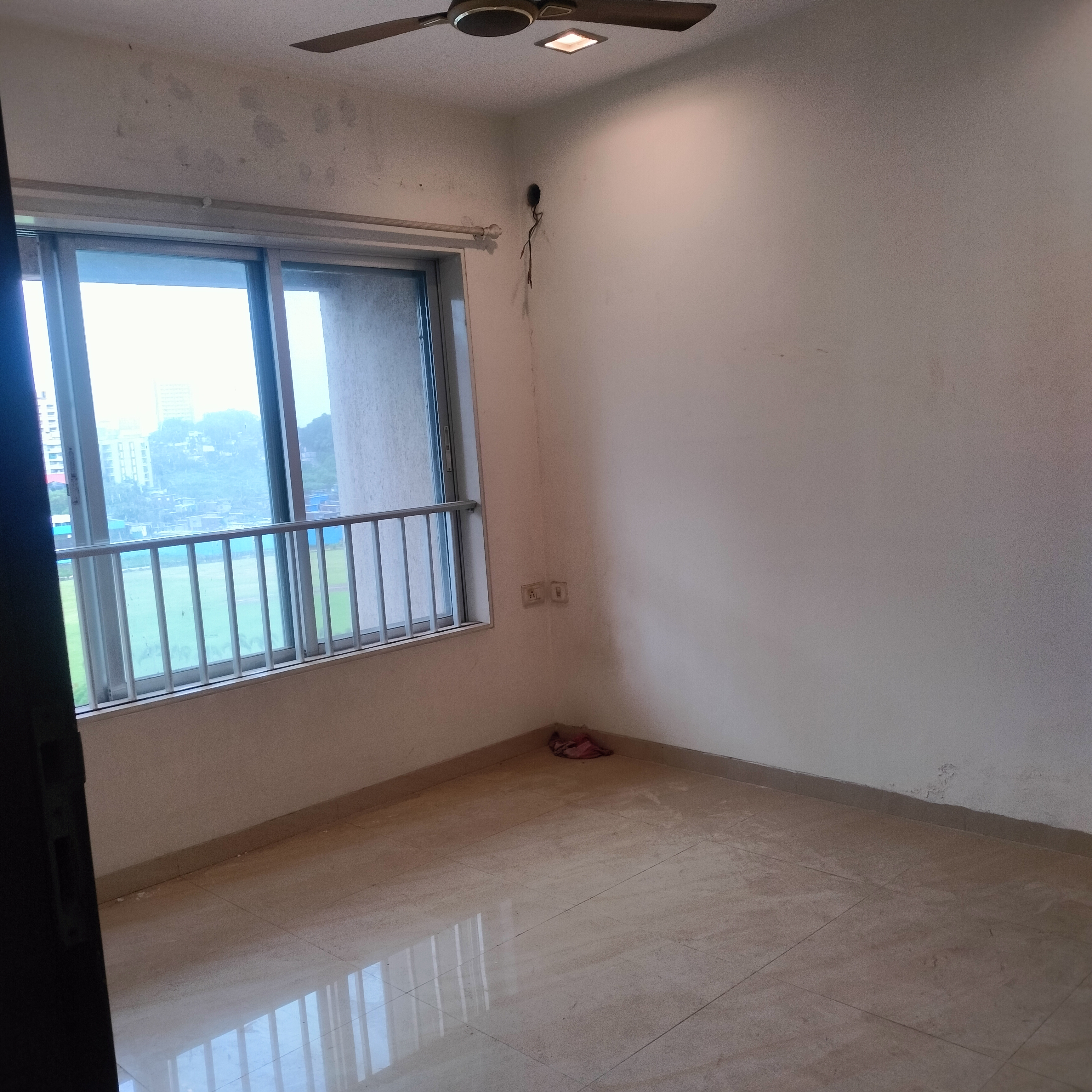 2 BHK Apartment For Sale in Gundecha Symphony