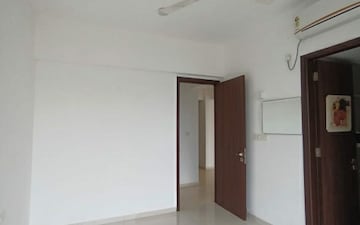 3 BHK Apartment For Rent in Ekta Westbay, Bandra West