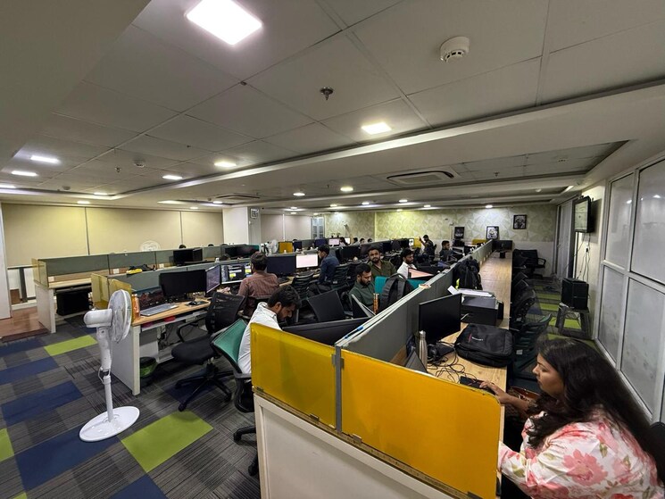 Team Area, true-westgate Commercial Office Space 4250 Sq.Ft. In Makarba Ahmedabad 8920148