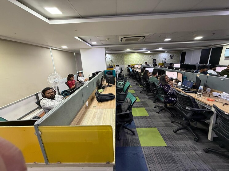 Team Area, true-westgate Commercial Office Space 4250 Sq.Ft. In Makarba Ahmedabad 8920148