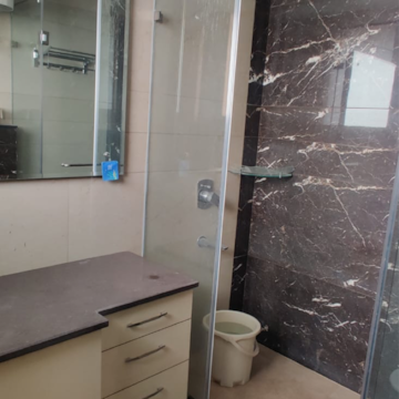 Bathroom in 3 BHK Apartment at Sector 43 – for Rent